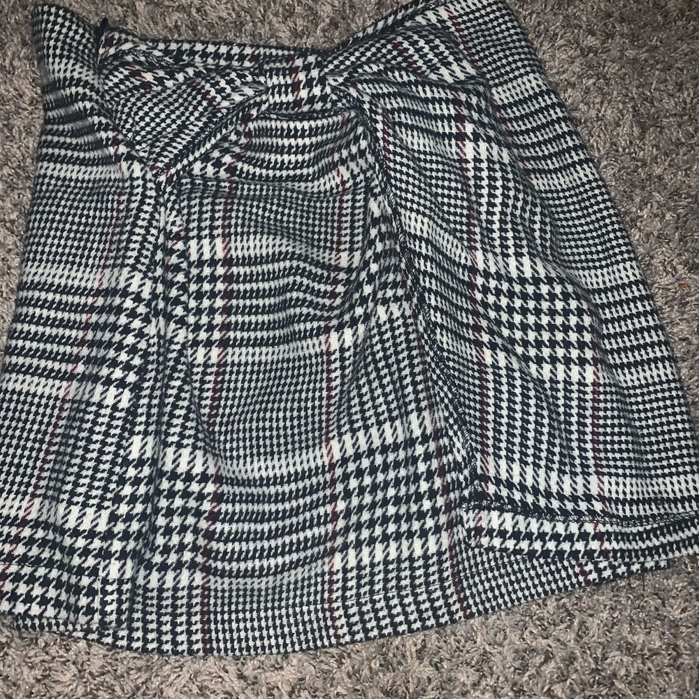 super cute skirt so comfy and so pretty!